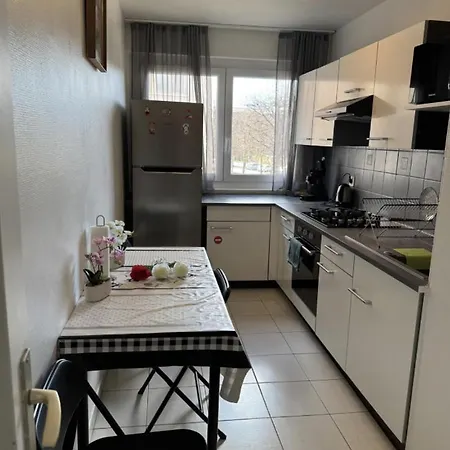 Privatunterkunft Dans Un Straßburg
